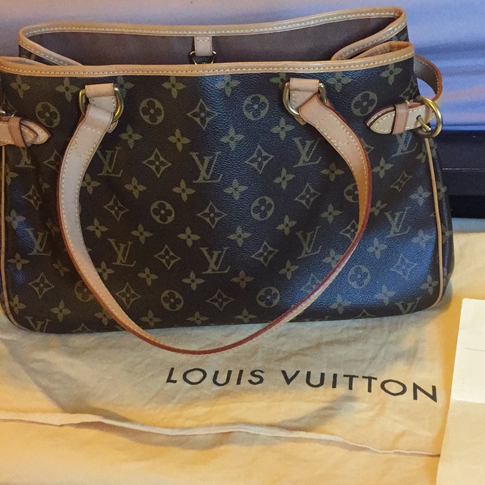 Authentic Louis Vuitton Batignolles Bag
